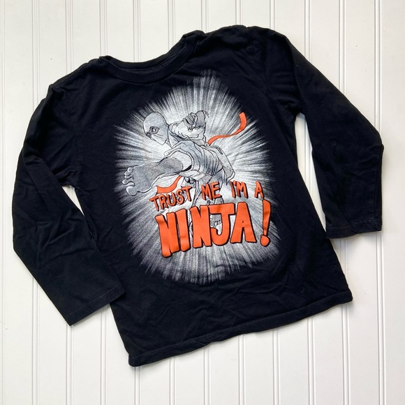•Children’s Place• ninja graphic tee - Picture 1 of 4